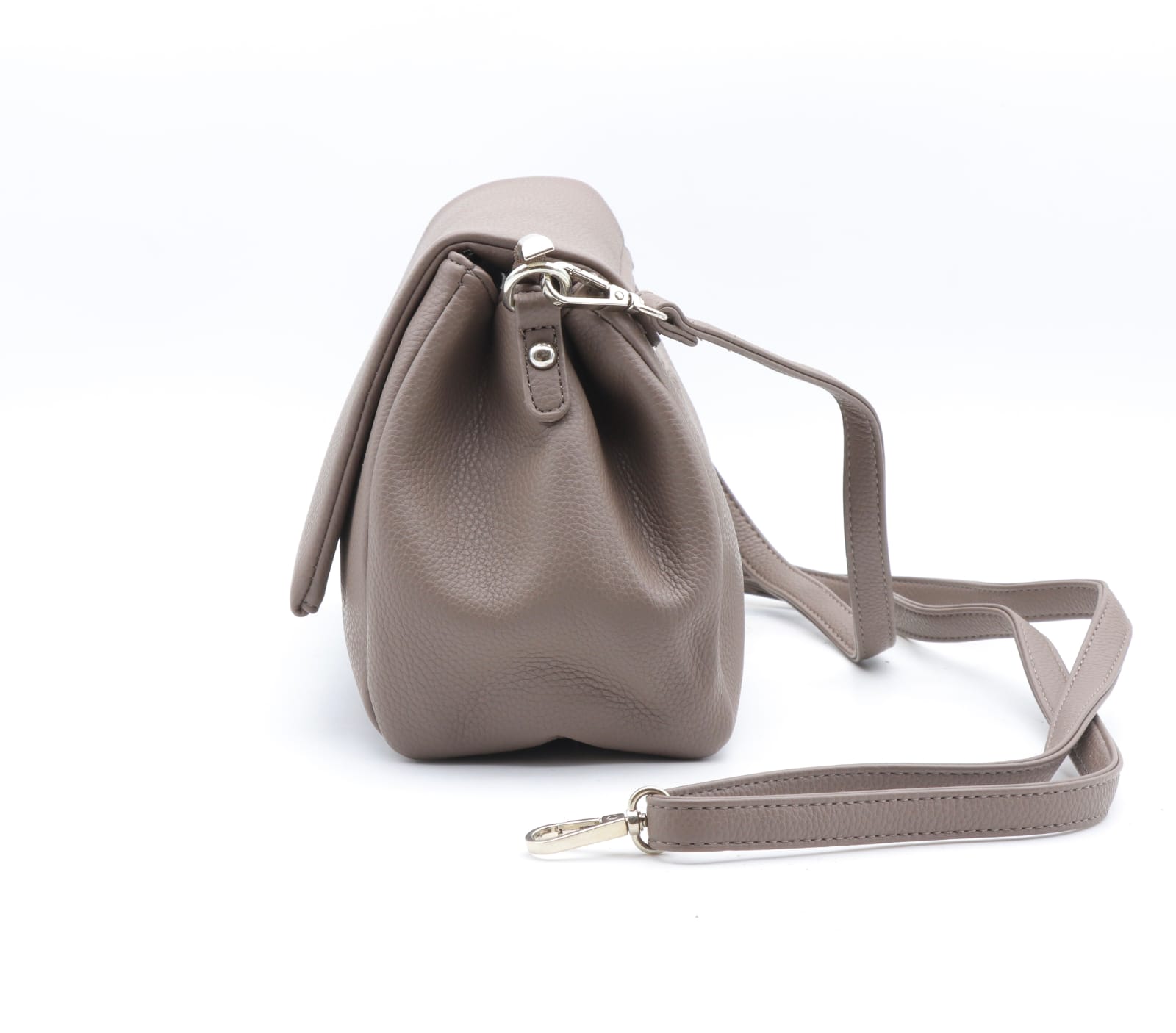 WhatsApp Image 2025-07-01 at 11.20.52 (2)